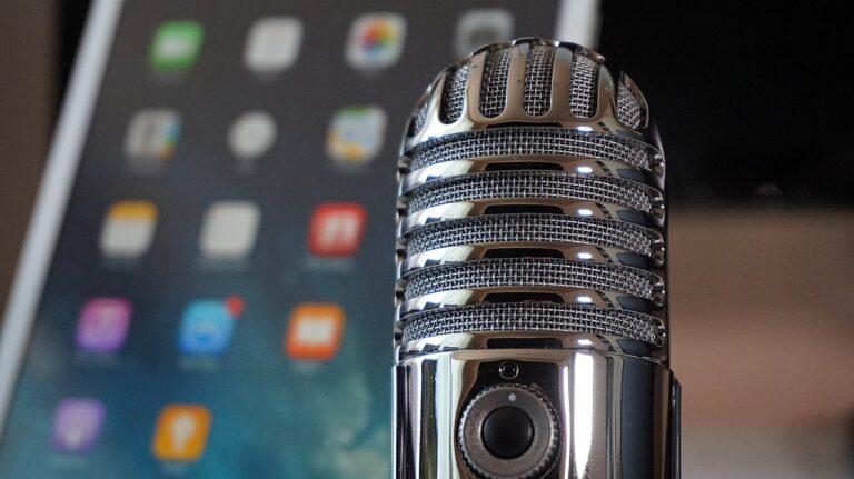 Top 10 Best Podcasting Apps to listen podcast free | 2023